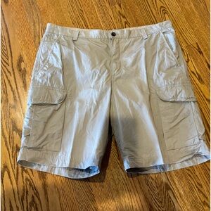 Chaps Cargo Shorts.  Sz 40